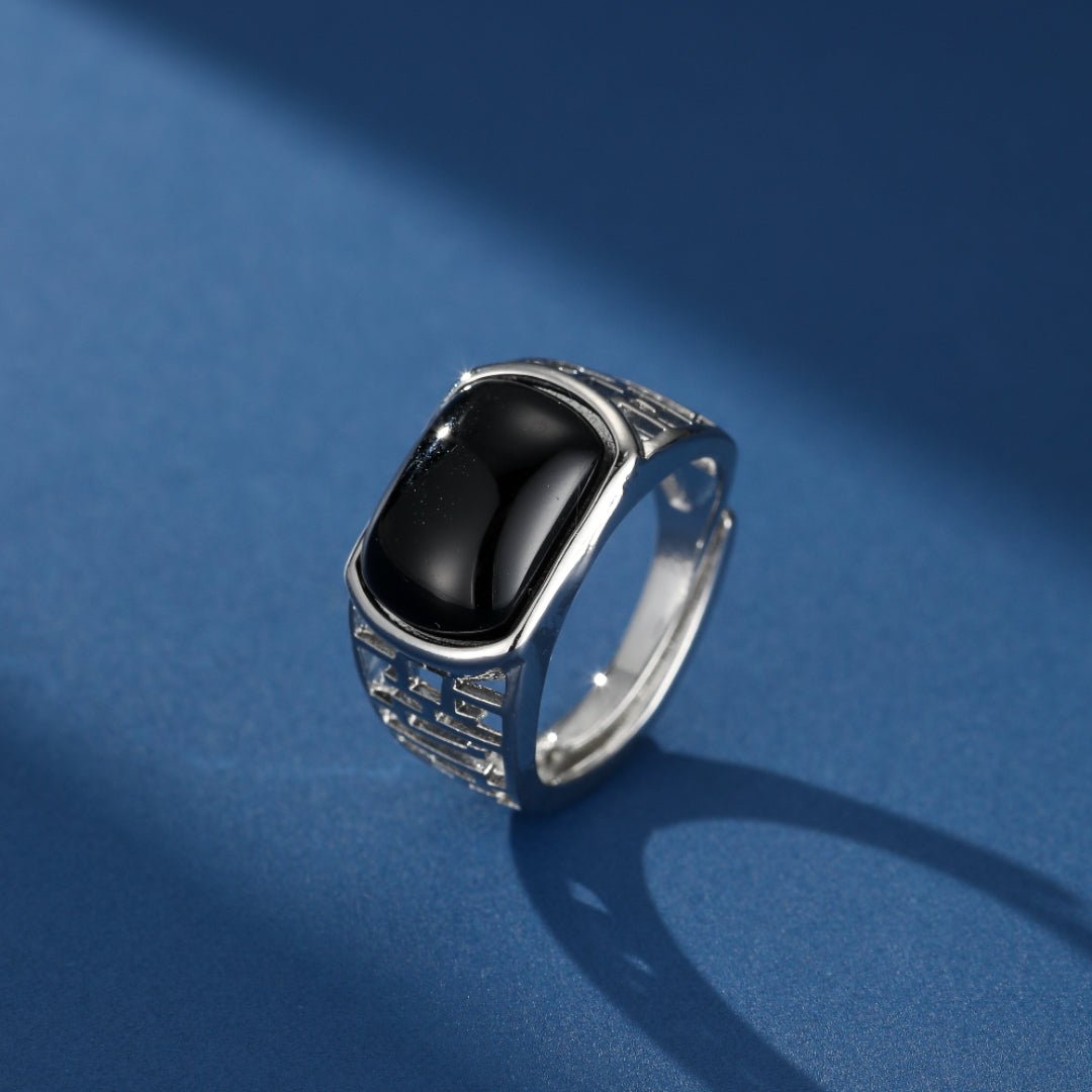 Collier en Obsidienne : bienfaits et comment le porter - Biloria