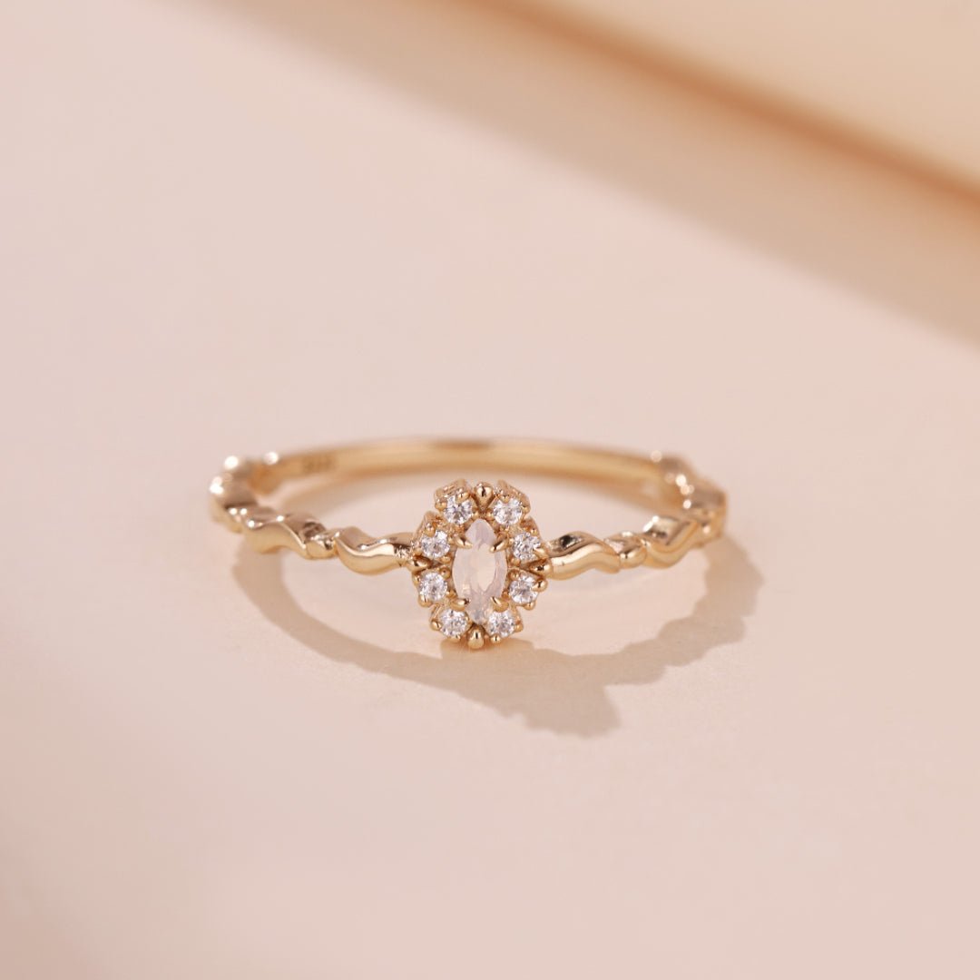 Bague Opale Blanche Brume Étoilée Argent Plaqué Or Taille FR49 à FR57 - Biloria