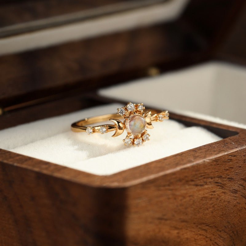 Bague Pierre de Lune avec Zircons - Argent Plaqué Or Ajustable - Biloria