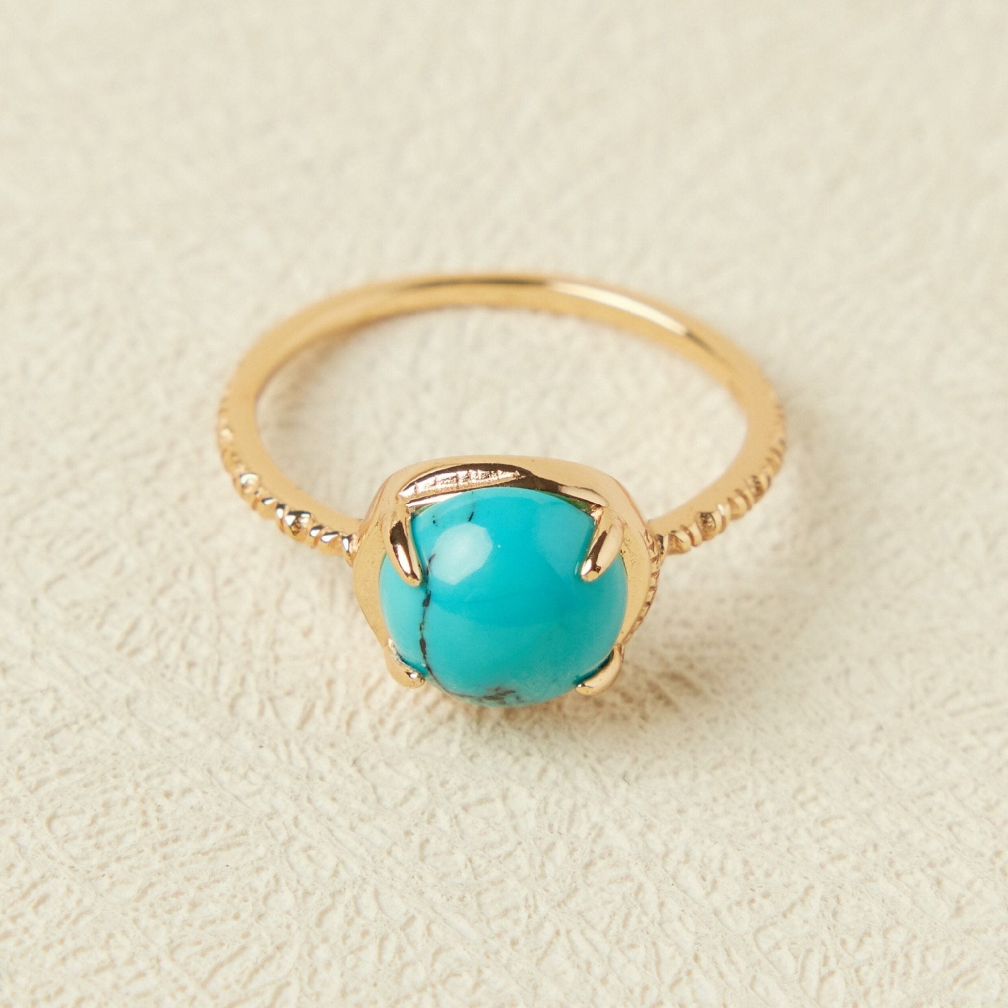 Bague Turquoise Ovale Enchanté Argent Plaqué Or Taille Réglable - Biloria