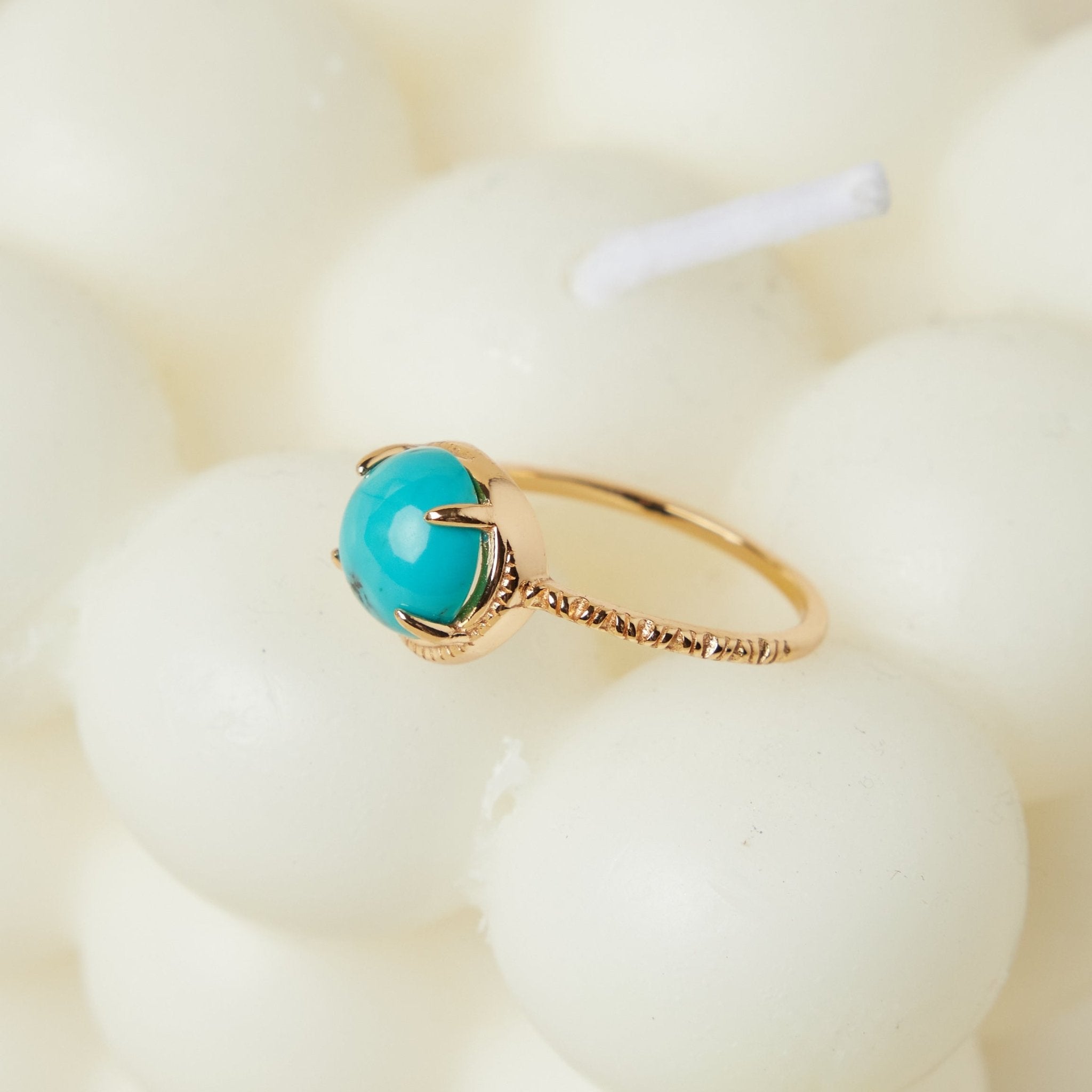 Bague Turquoise Ovale Enchanté Argent Plaqué Or Taille Réglable - Biloria