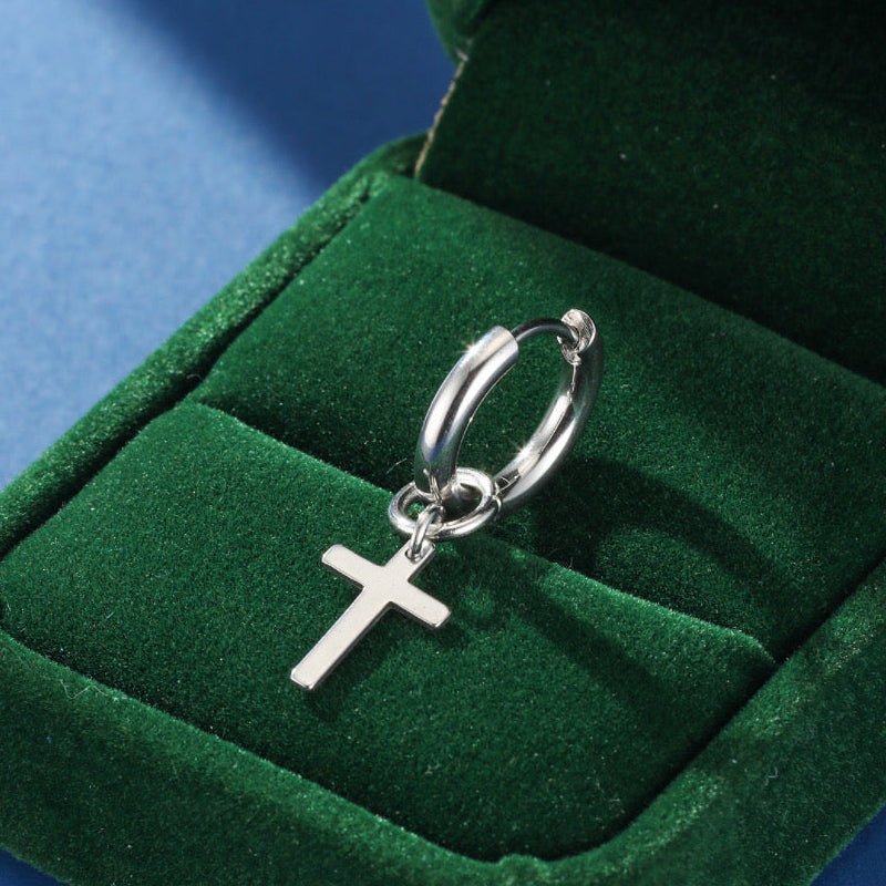 Boucle d'Oreille Croix Homme – Symbole de Foi et Style au Quotidien - Biloria