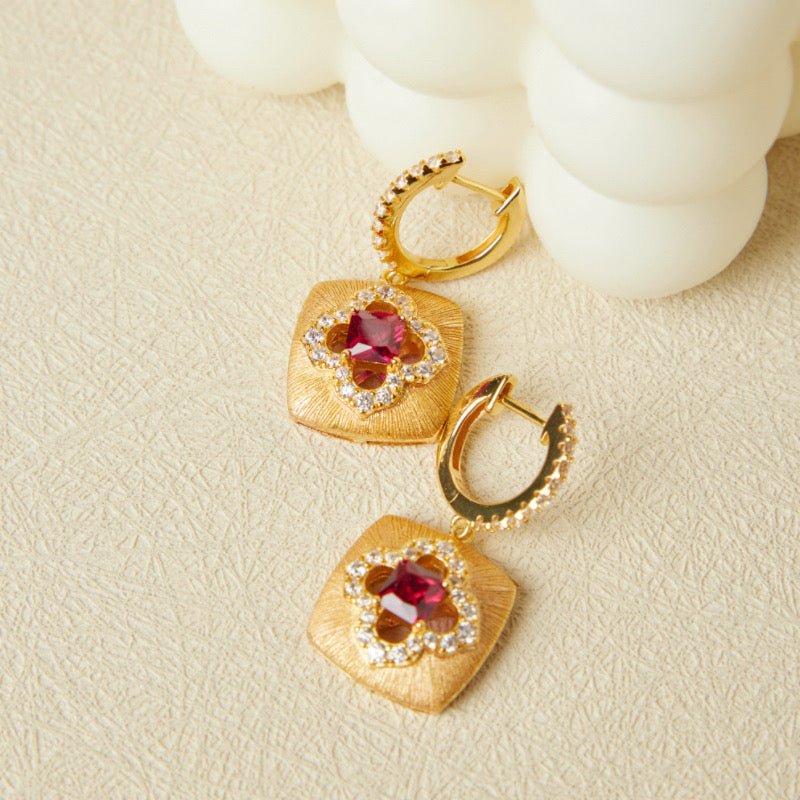 Boucles d'Oreilles Cornaline Trèfle Porte-Bonheur - Argent Plaqué Or - Biloria