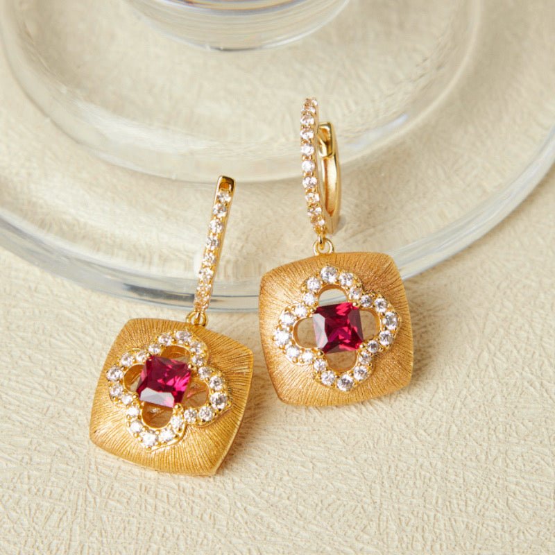 Boucles d'Oreilles Cornaline Trèfle Porte-Bonheur - Argent Plaqué Or - Biloria