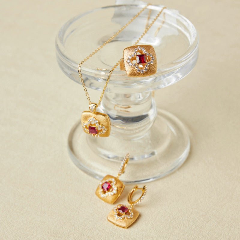 Boucles d'Oreilles Cornaline Trèfle Porte-Bonheur - Argent Plaqué Or - Biloria