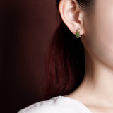 Boucles d'Oreilles Jade Argent Plaqué Or Forme Gourde Protection - Biloria
