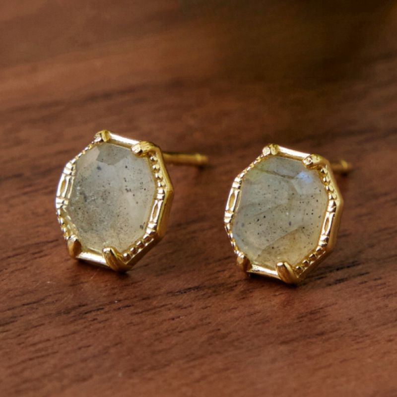 Boucles d'Oreilles Labradorite Argent Plaqué Or – Éclat Protecteur - Biloria