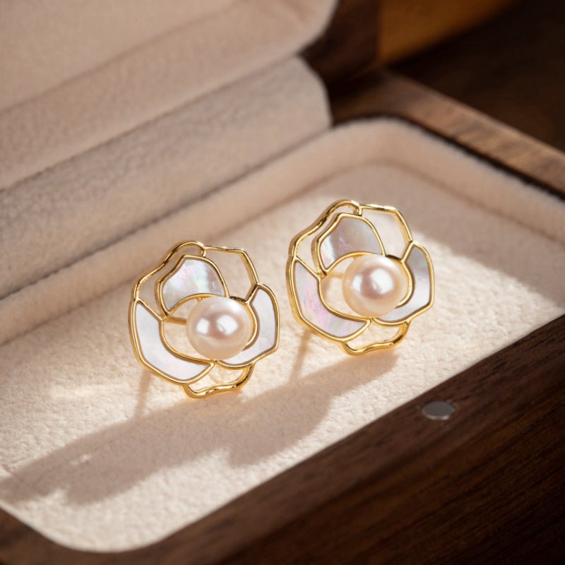 Boucles d'Oreilles Perle Caresse Florale - Plaqué Or Fait Main - Biloria