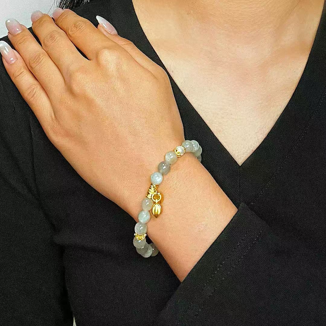 Bracelet en Labradorite et Perle d'Eau Douce avec Charms Lotus - Biloria