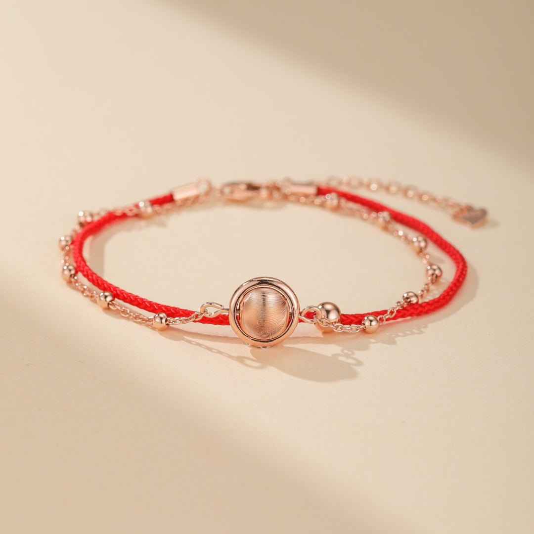 Bracelet Roue de la Chance Cordon Rouge Argent Plaqué Or - Biloria