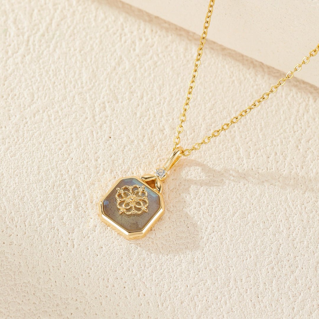 Collier Labradorite Argent Plaqué Or 10mm 45cm Vitalité - Biloria