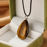 Collier Œil de Tigre : Un Cadeau Protecteur pour Homme ou Femme - Biloria